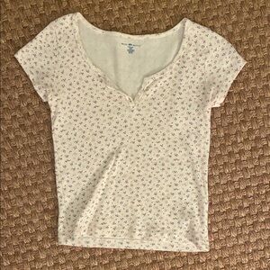 Brandy Melville White and Pink Floral Short Sleeve Top